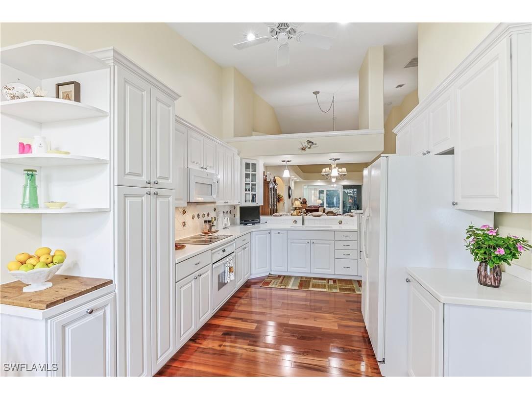 2790 Kings Lake Boulevard #202 Naples FL 34112 225076213 image7