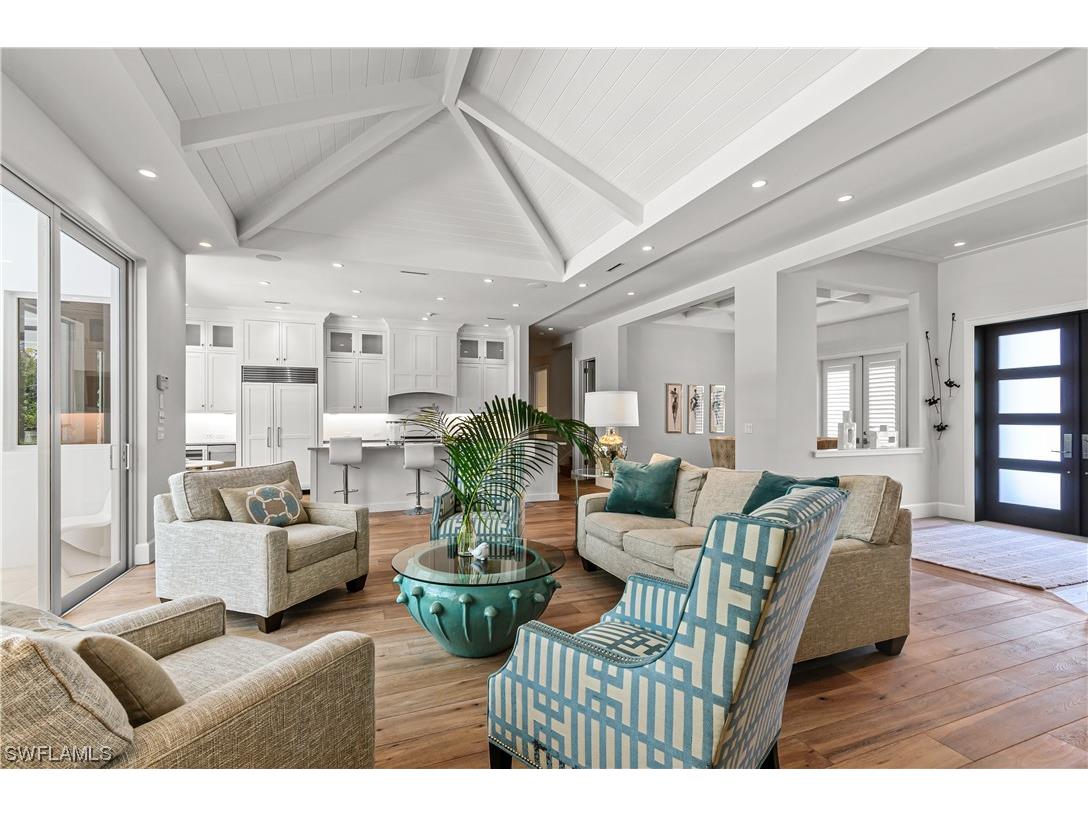 2790 Leeward Lane Naples FL 34103 223032585 image1