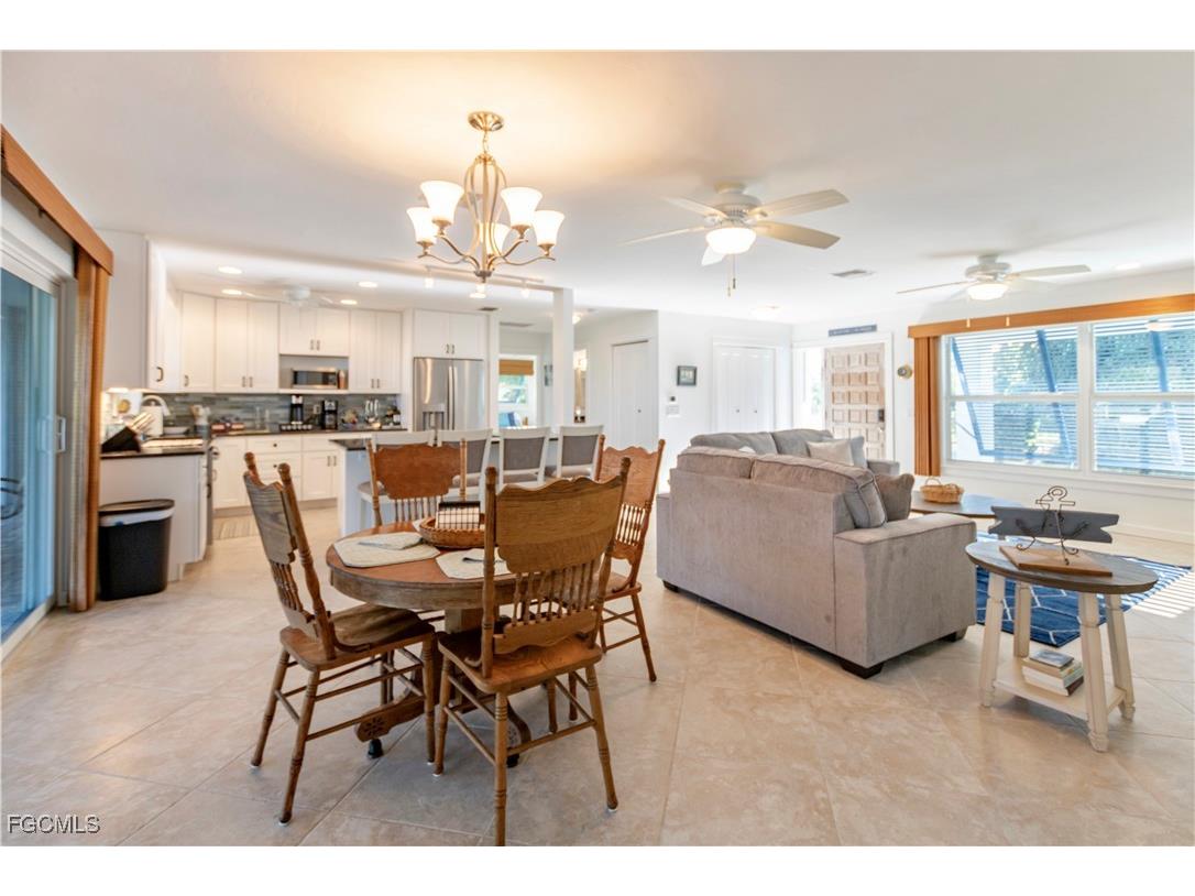 2790 Teal Court Saint James City FL 33956 2025016176 image11