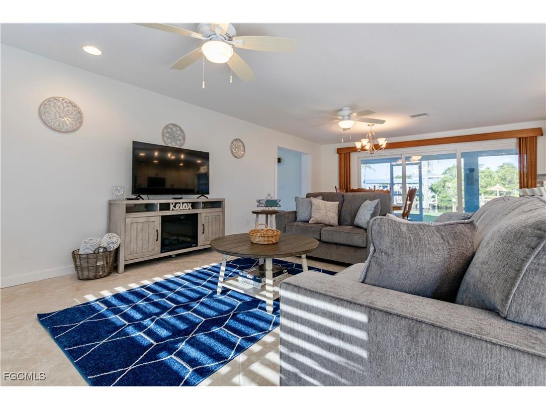 2790 Teal Court Saint James City FL 33956 2025016176 image41