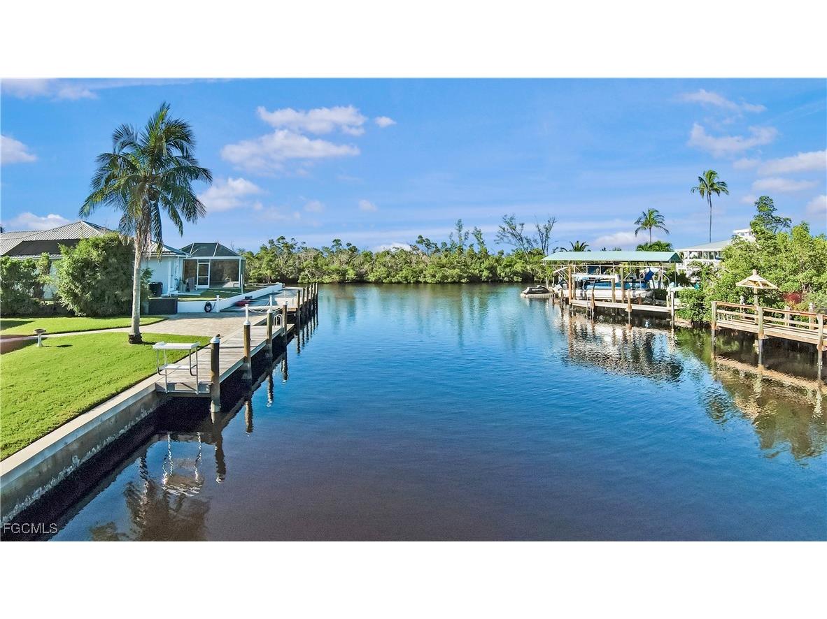 2790 Teal Court Saint James City FL 33956 2025016176 image8