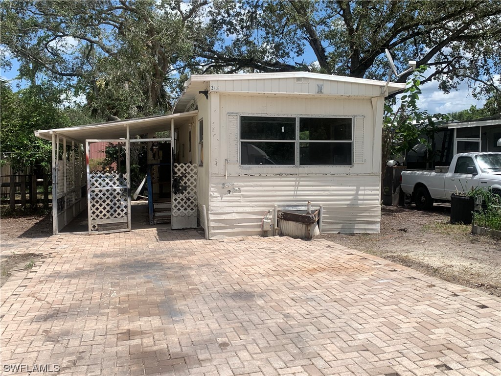 27911 Edith Lane Bonita Springs FL 34135 223047537 image1
