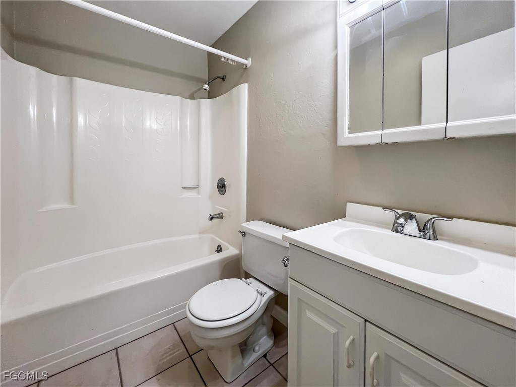 27917 Washington Street Bonita Springs FL 34135 2025014319 image16