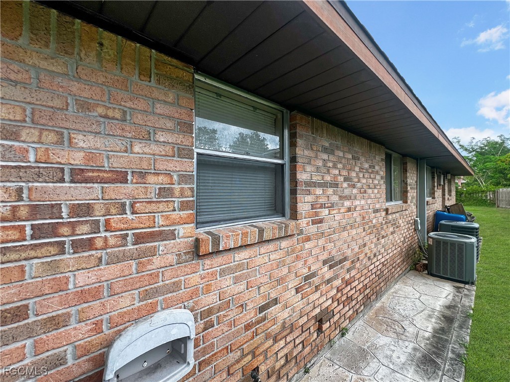 27917 Washington Street Bonita Springs FL 34135 2025014319 image18