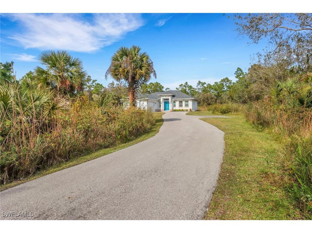 2793 72nd Avenue NE Naples FL 34120 225081764 image1