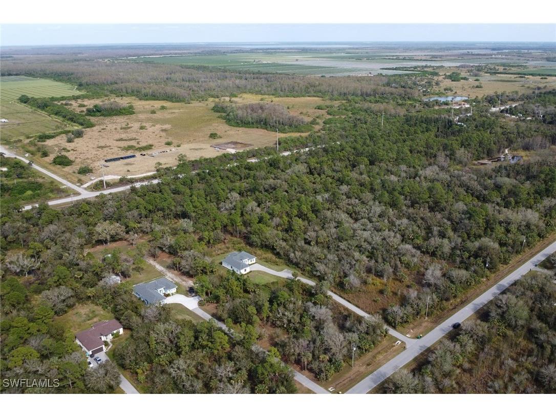 2793 72nd Avenue NE Naples FL 34120 225081764 image33