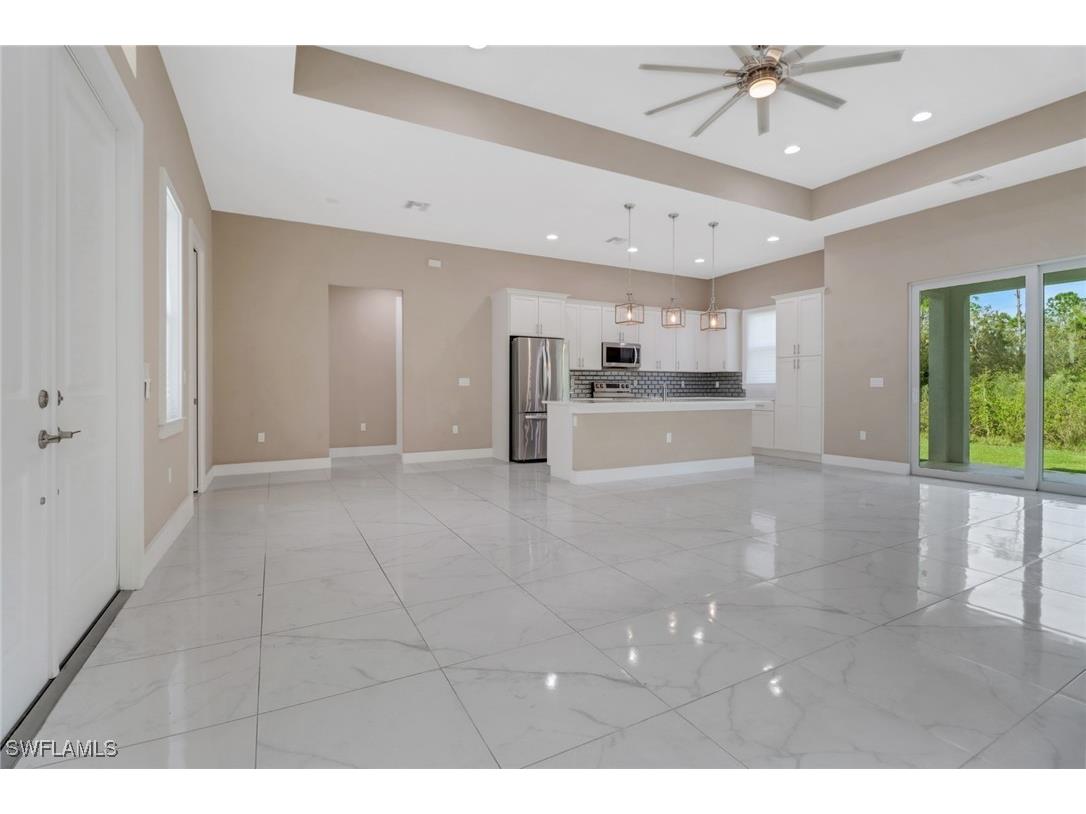 2793 72nd Avenue NE Naples FL 34120 225081764 image4