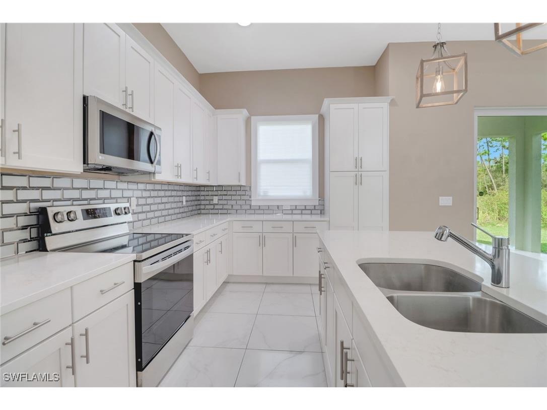 2793 72nd Avenue NE Naples FL 34120 225081764 image9