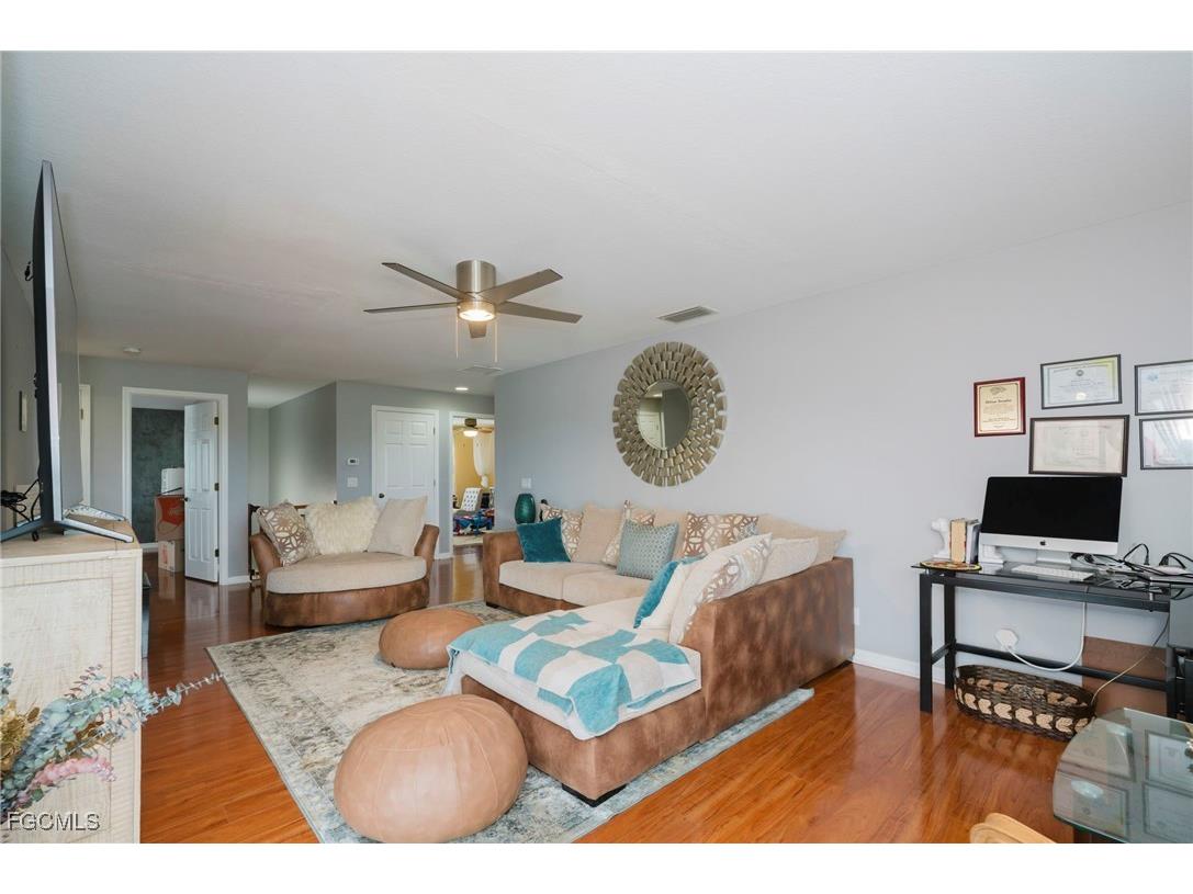 2793 Amberwood Court Naples FL 34120 2025006708 image15