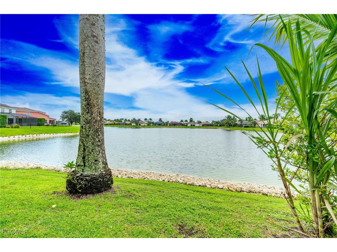 2793 Amberwood Court Naples FL 34120 2025006708 image21