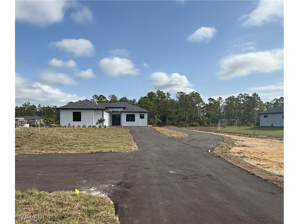 2795 47th Avenue NE Naples FL 34120 225042313 image1