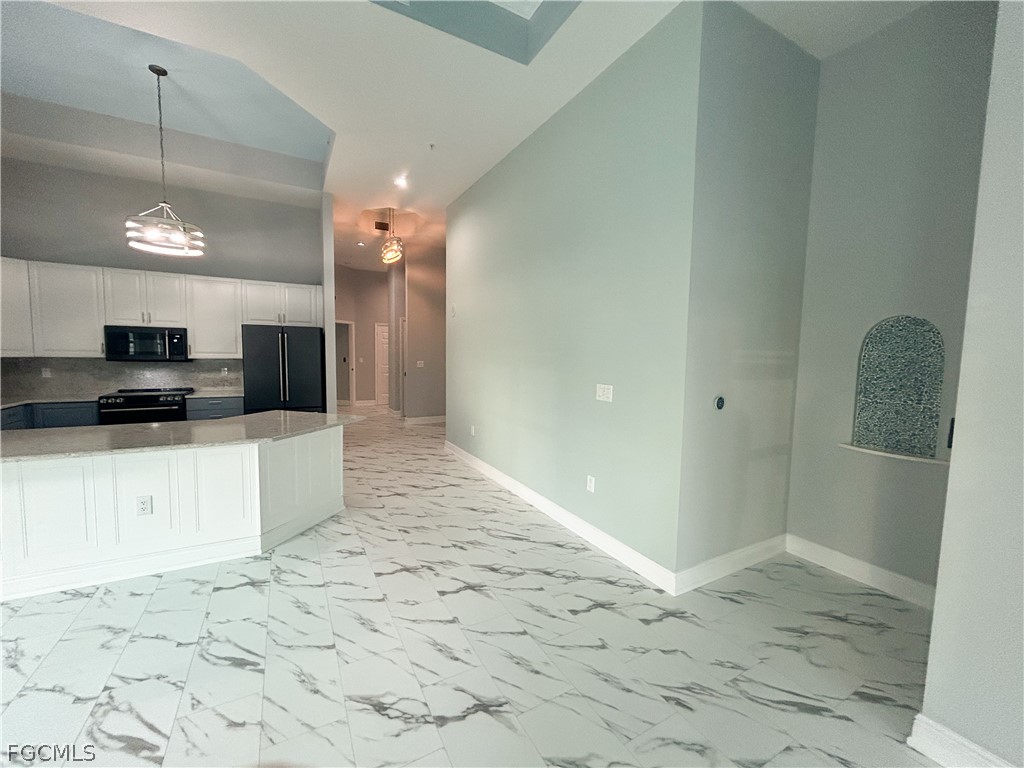 2797 1st Street #106 Fort Myers FL 33916 2026001172 image3