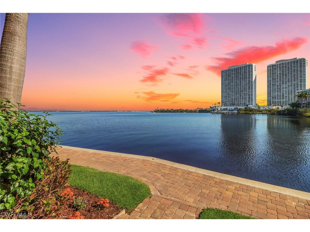 2797 1st Street #106 Fort Myers FL 33916 223016882 image1