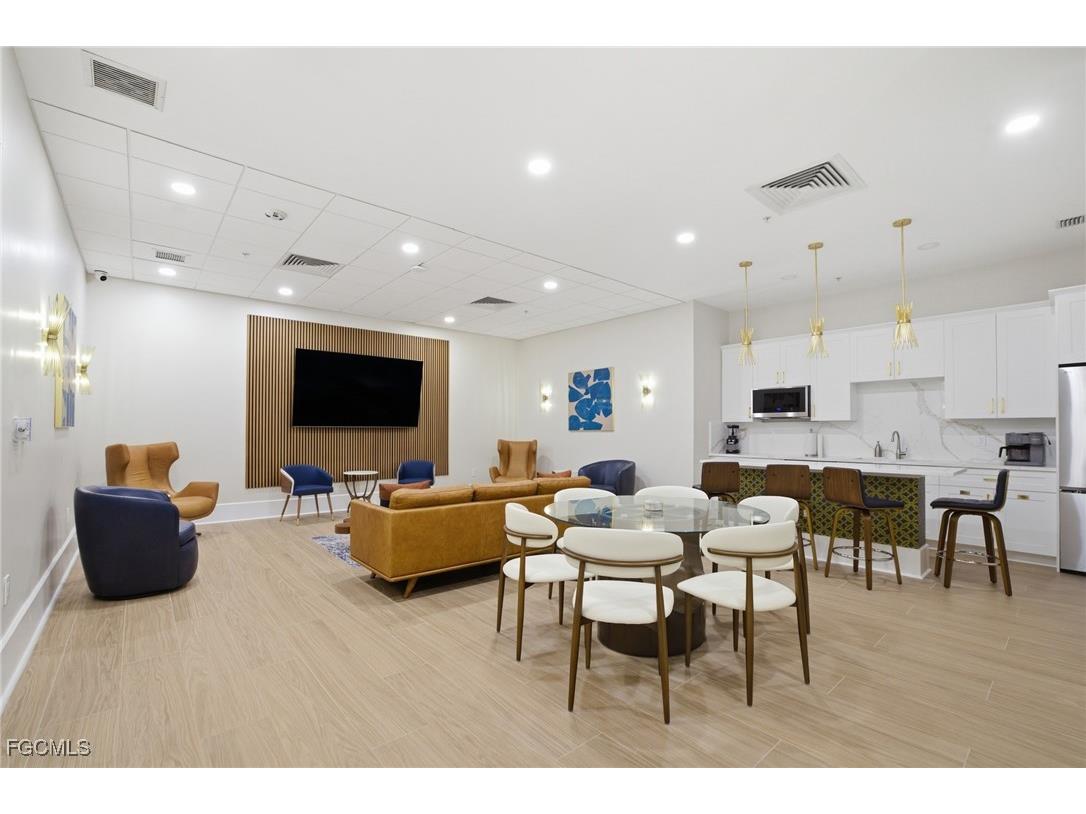 2797 1st Street #503 Fort Myers FL 33916 2026001916 image40