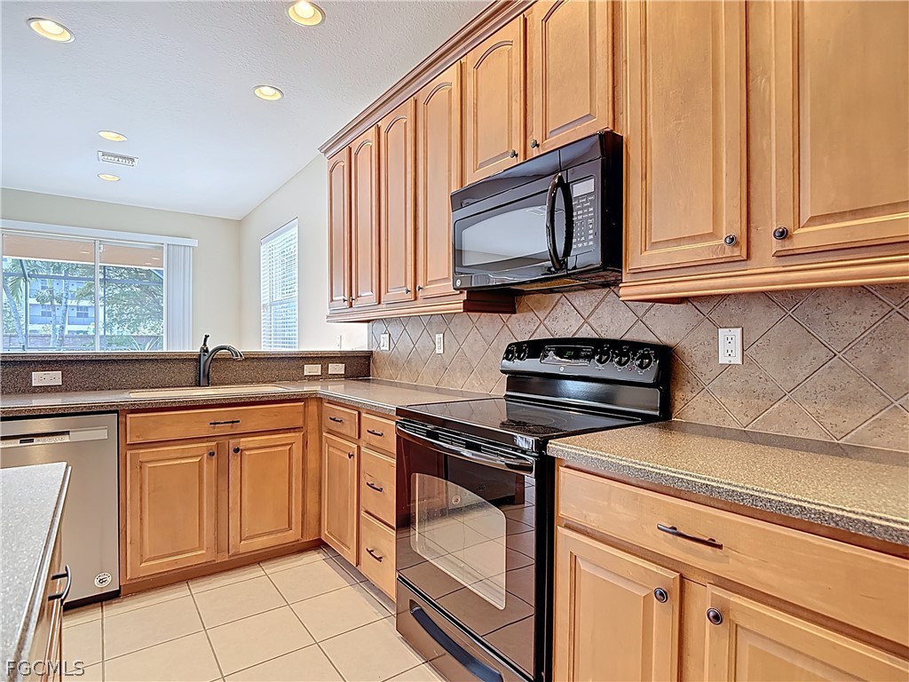 2798 Via Piazza Loop Fort Myers FL 33905 2026008960 image24