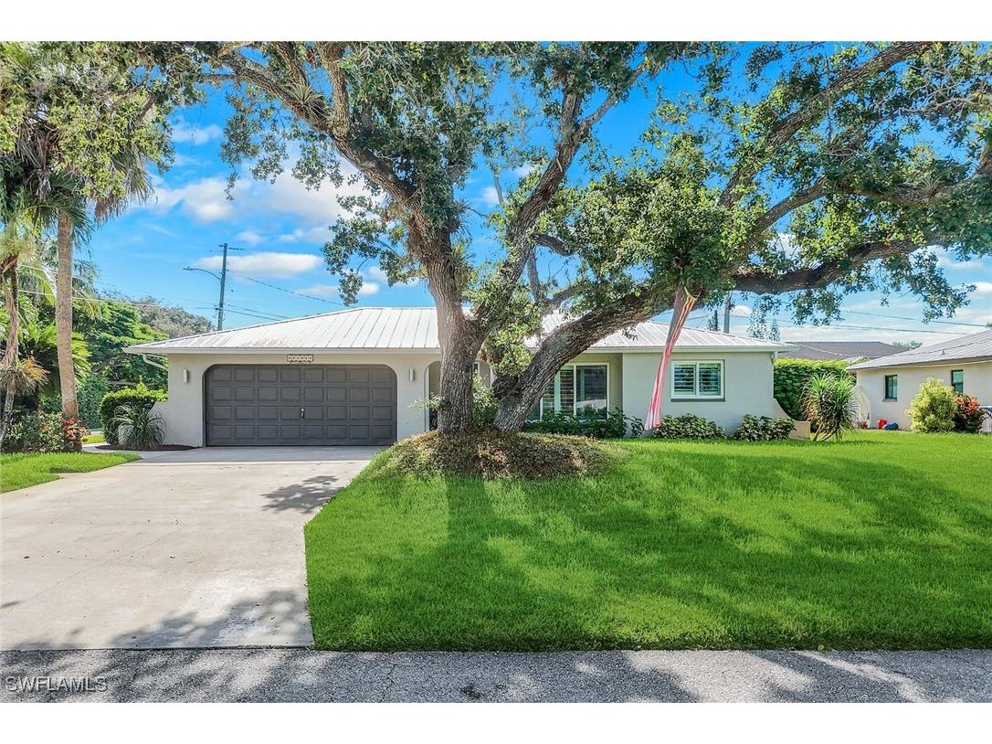 27984 Carl Circle Bonita Springs FL 34135 225065571 image1