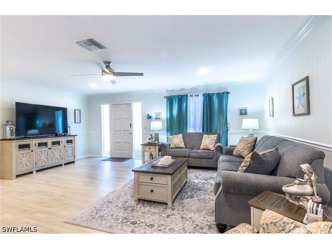 28 Constitution Drive Naples FL 34112 226020735 image13