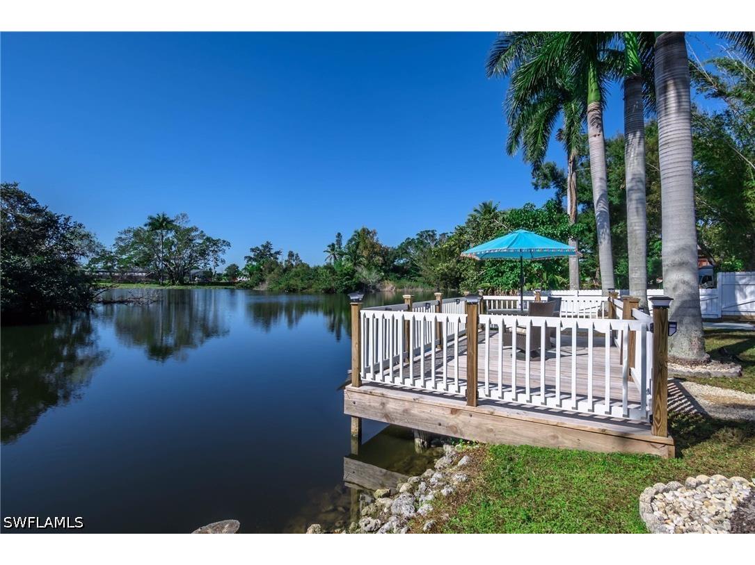 28 Constitution Drive Naples FL 34112 226020735 image5