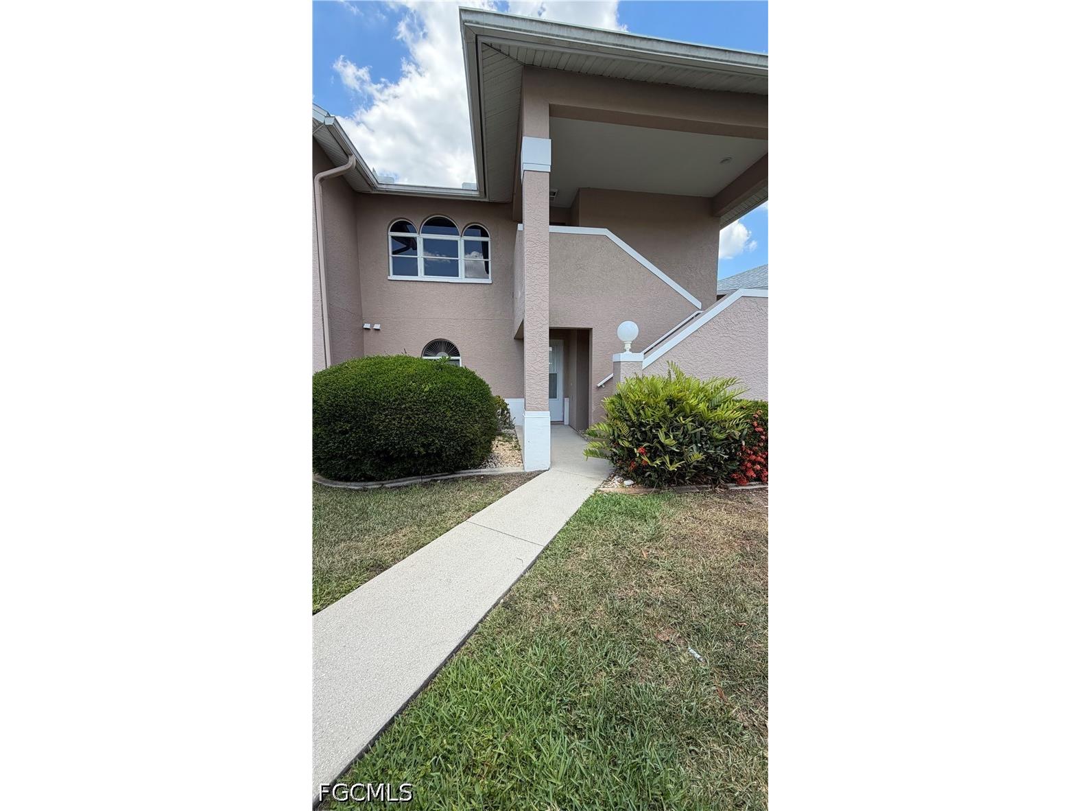 28 Cosmopolitan Drive #13 Lehigh Acres FL 33936 2026022251 image1