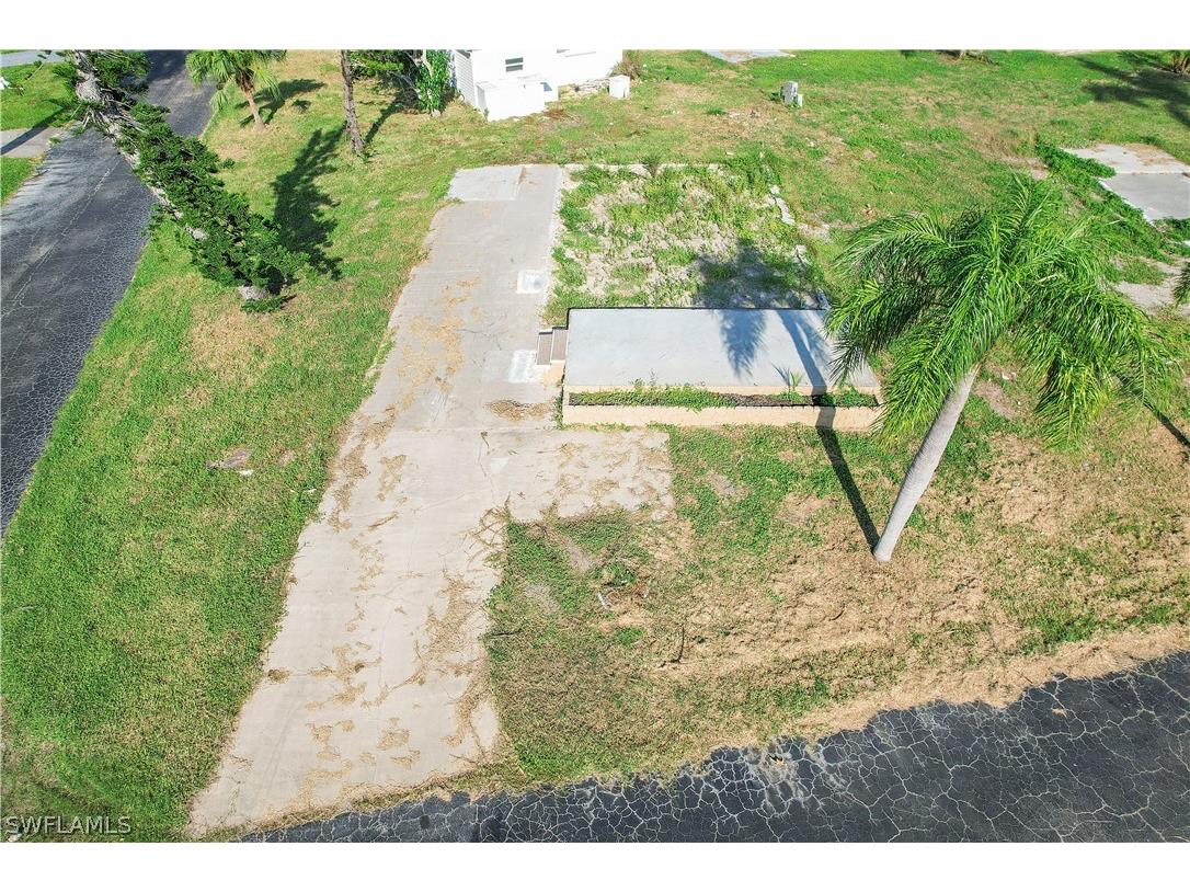 28 Dogwood Way Fort Myers FL 33908 224027058 image1