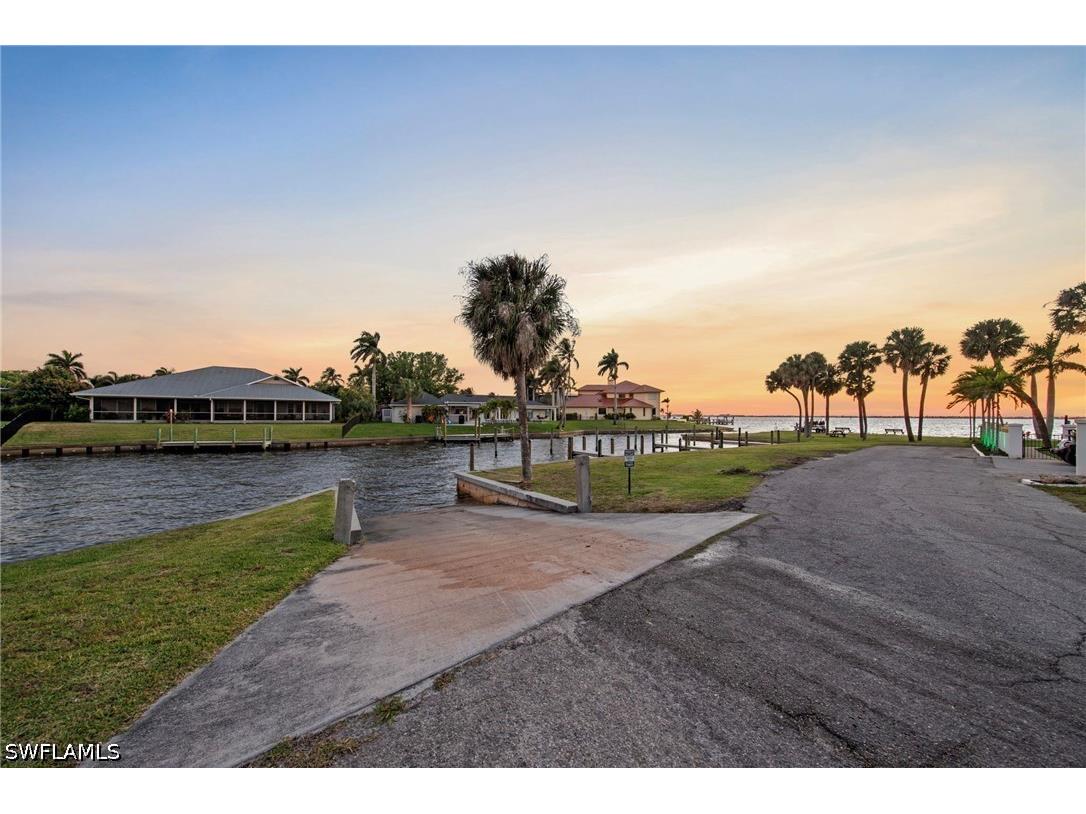 28 George Town Fort Myers FL 33919 226013158 image42