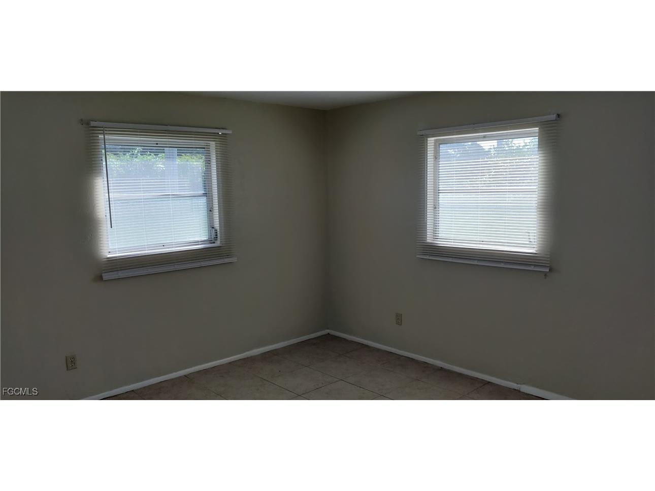 28 Temple Court Lehigh Acres FL 33936 2025009481 image12