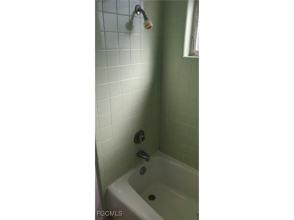 28 Temple Court Lehigh Acres FL 33936 2025009481 image15