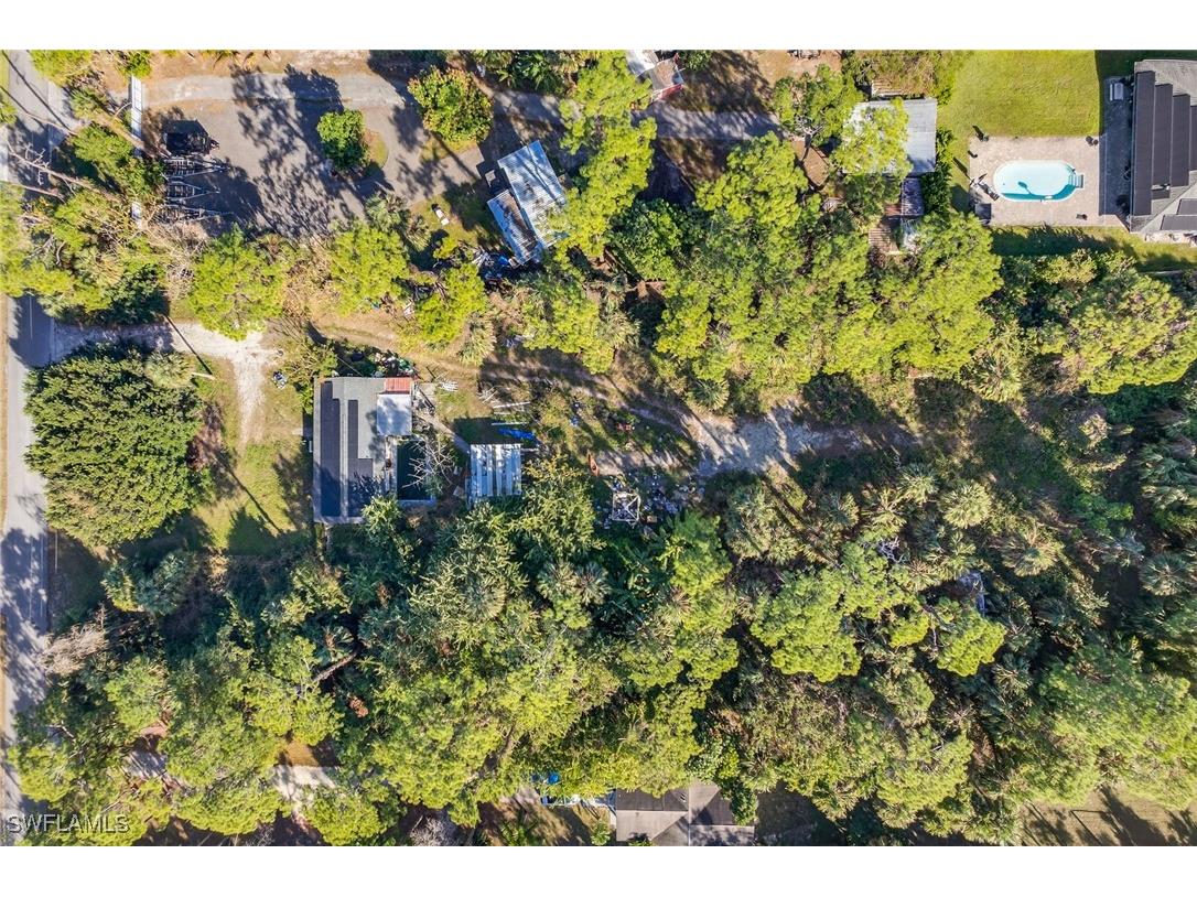 280 1st Street NW Naples FL 34120 226002888 image15