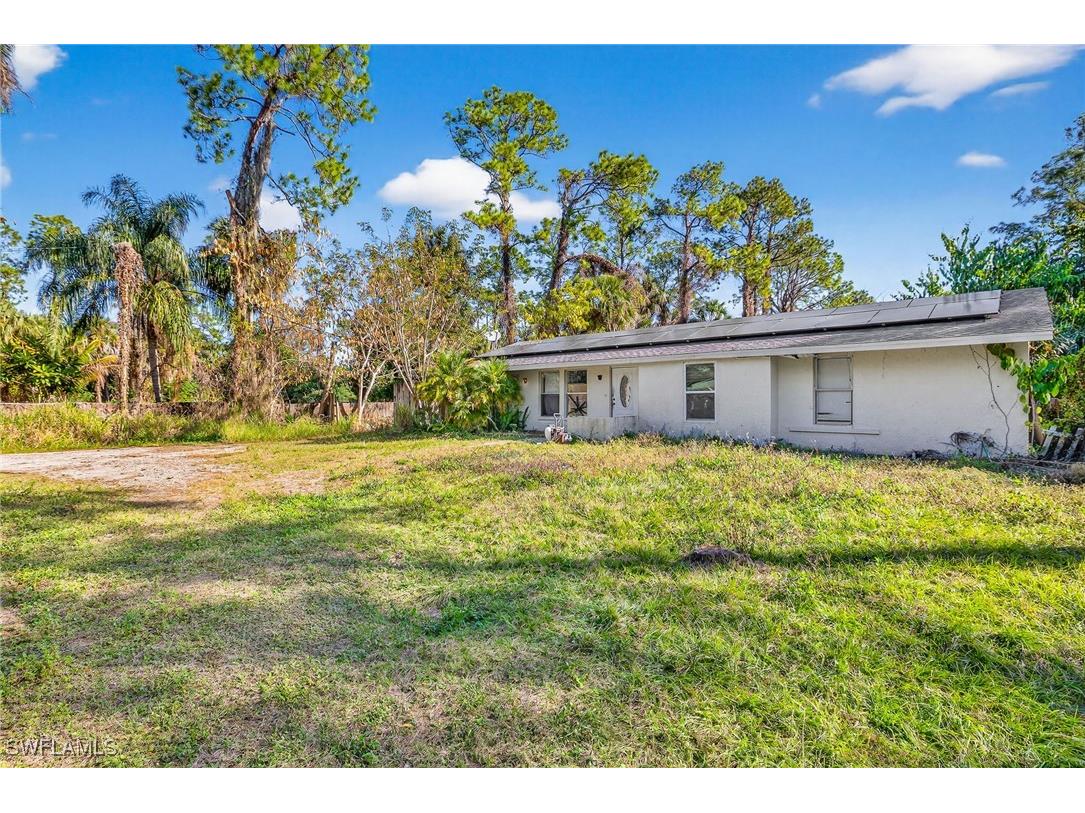 280 1st Street NW Naples FL 34120 226002888 image2