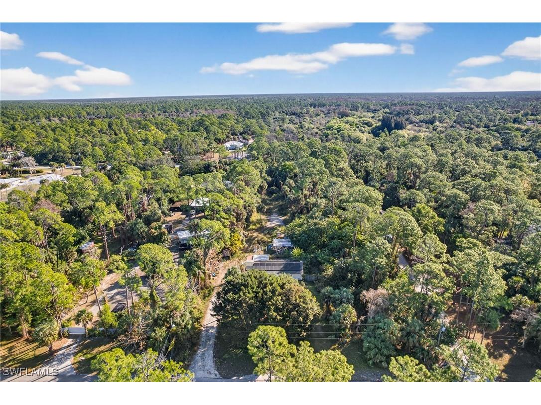 280 1st Street NW Naples FL 34120 226002888 image4