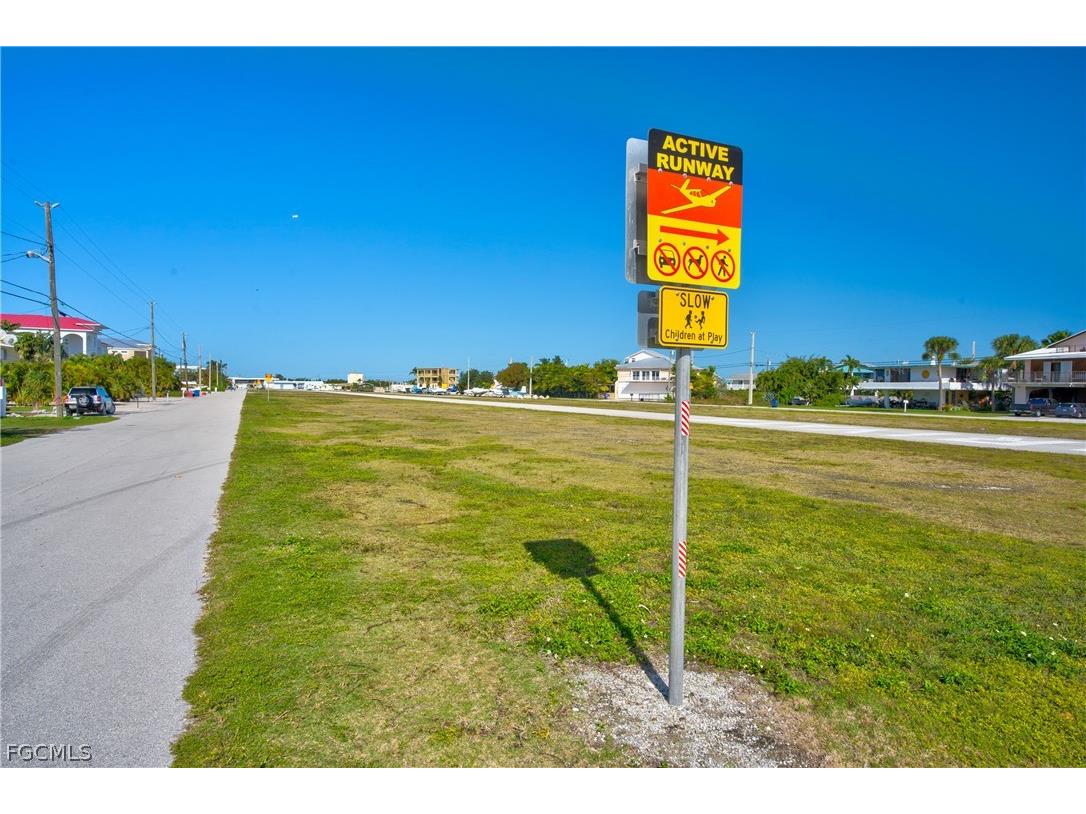280 Airport Drive S Summerland Key FL 33042 2026010037 image16