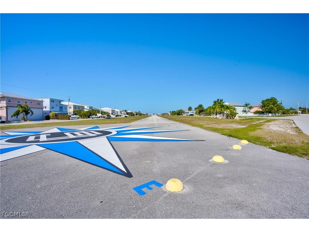 280 Airport Drive S Summerland Key FL 33042 2026010037 image21