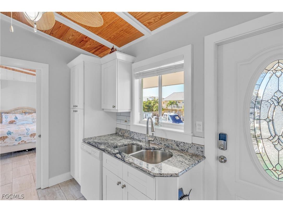 280 Airport Drive S Summerland Key FL 33042 2026010037 image26