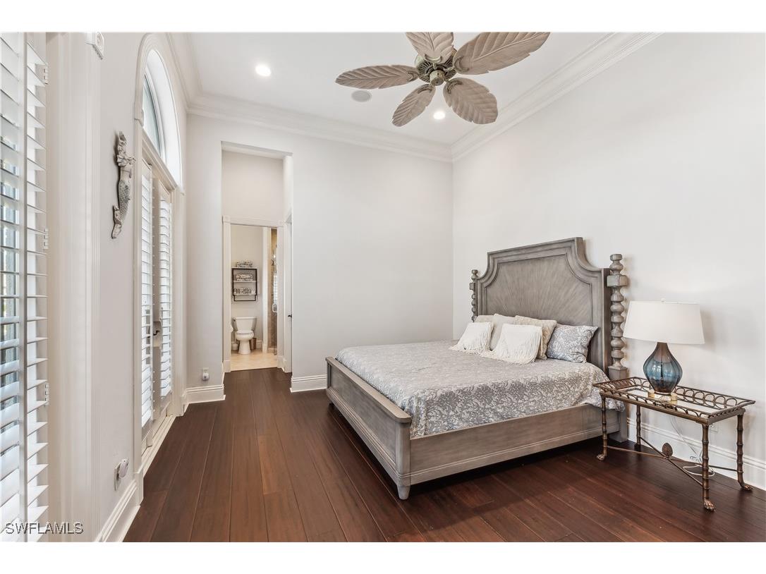 280 Egret Avenue Naples FL 34108 224101352 image30