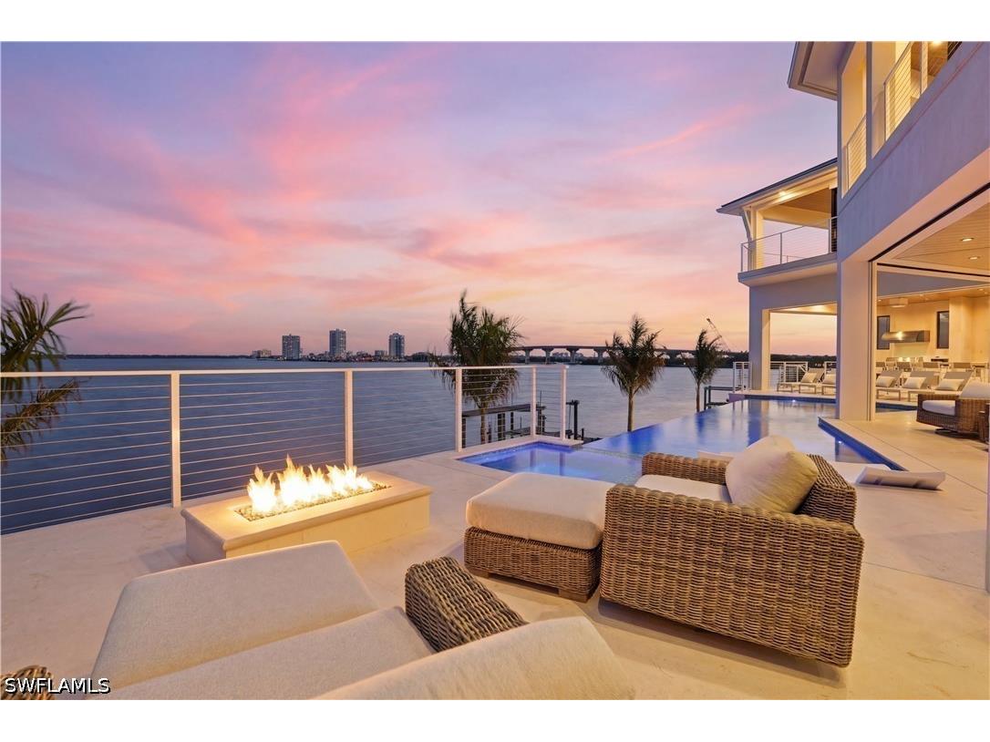 280 Estrellita Drive Fort Myers Beach FL 33931 226014375 image3