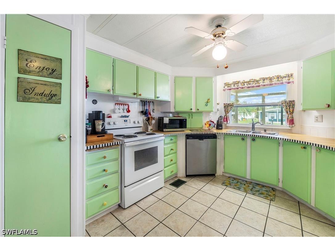 280 Grassy Key Lane Naples FL 34114 226019508 image4