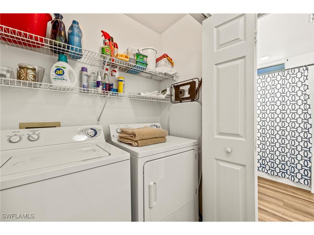 280 Robin Hood Circle #101 Naples FL 34104 225080383 image19