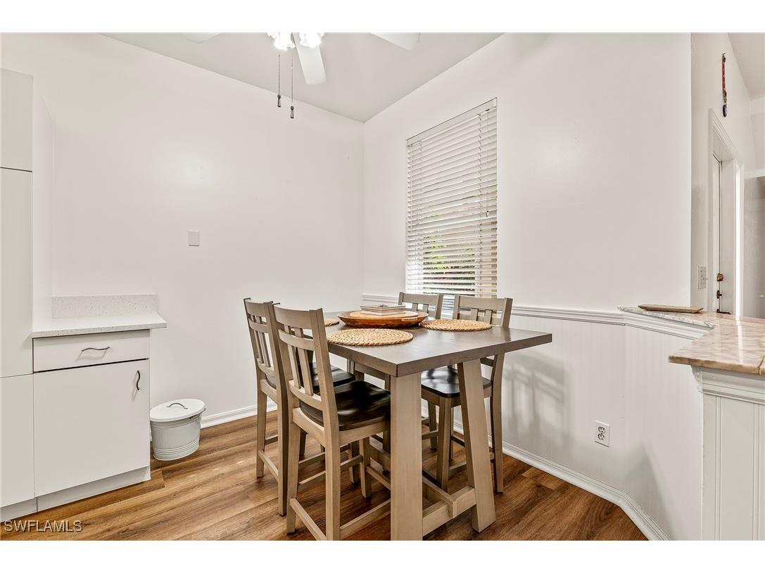 280 Robin Hood Circle #101 Naples FL 34104 225080394 image6