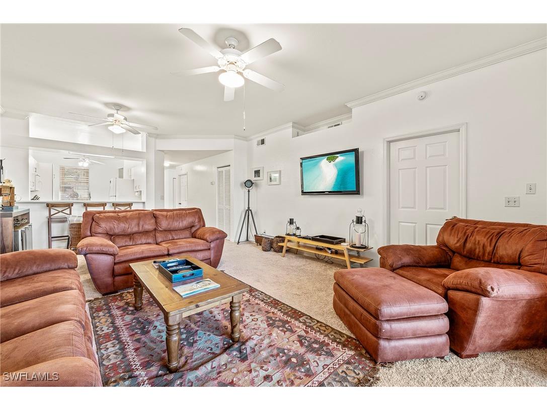 280 Robin Hood Circle #101 Naples FL 34104 225080394 image8