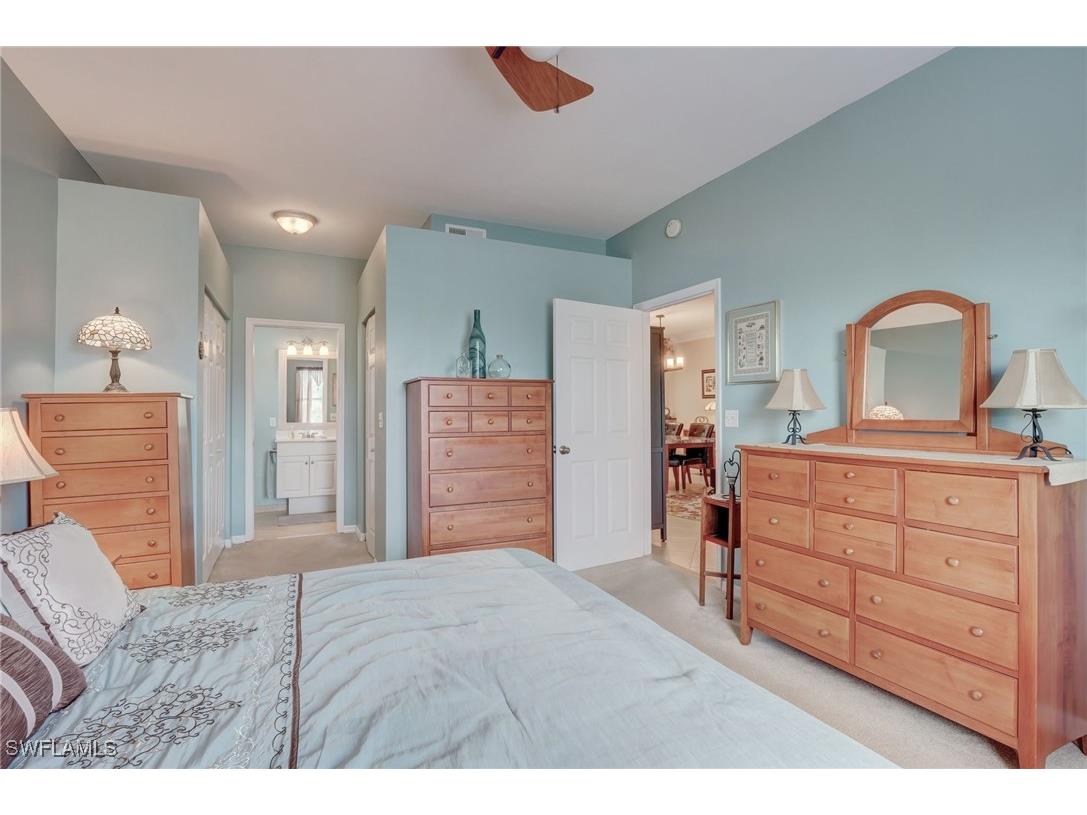 280 Robin Hood Circle #102 Naples FL 34104 225072883 image12