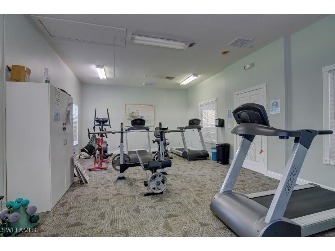 280 Robin Hood Circle #102 Naples FL 34104 225072883 image15