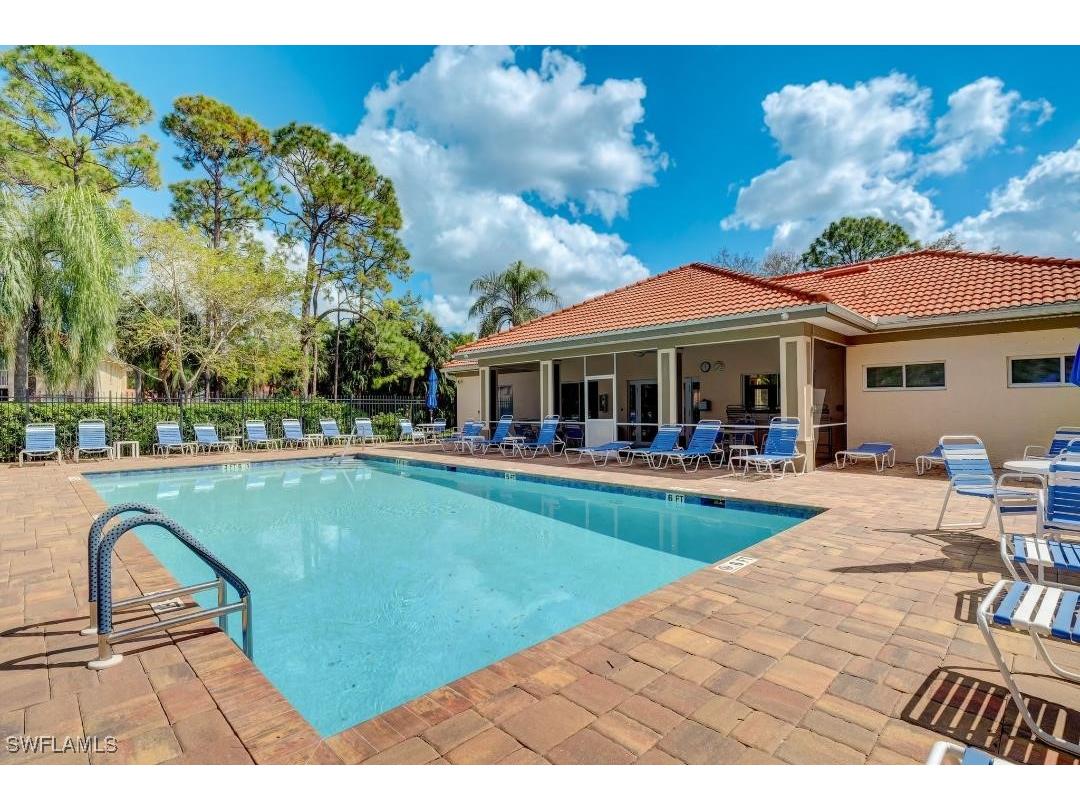 280 Robin Hood Circle #102 Naples FL 34104 225072883 image18