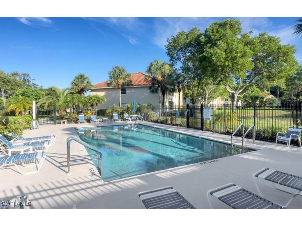 280 Robin Hood Circle #102 Naples FL 34104 225072883 image19