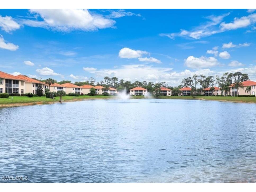 280 Robin Hood Circle #102 Naples FL 34104 225072883 image2