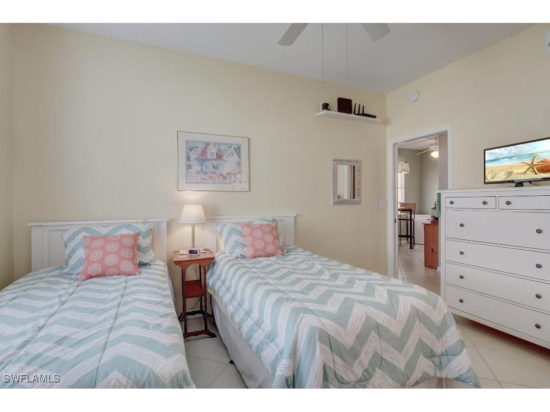 280 Robin Hood Circle #102 Naples FL 34104 225072883 image8