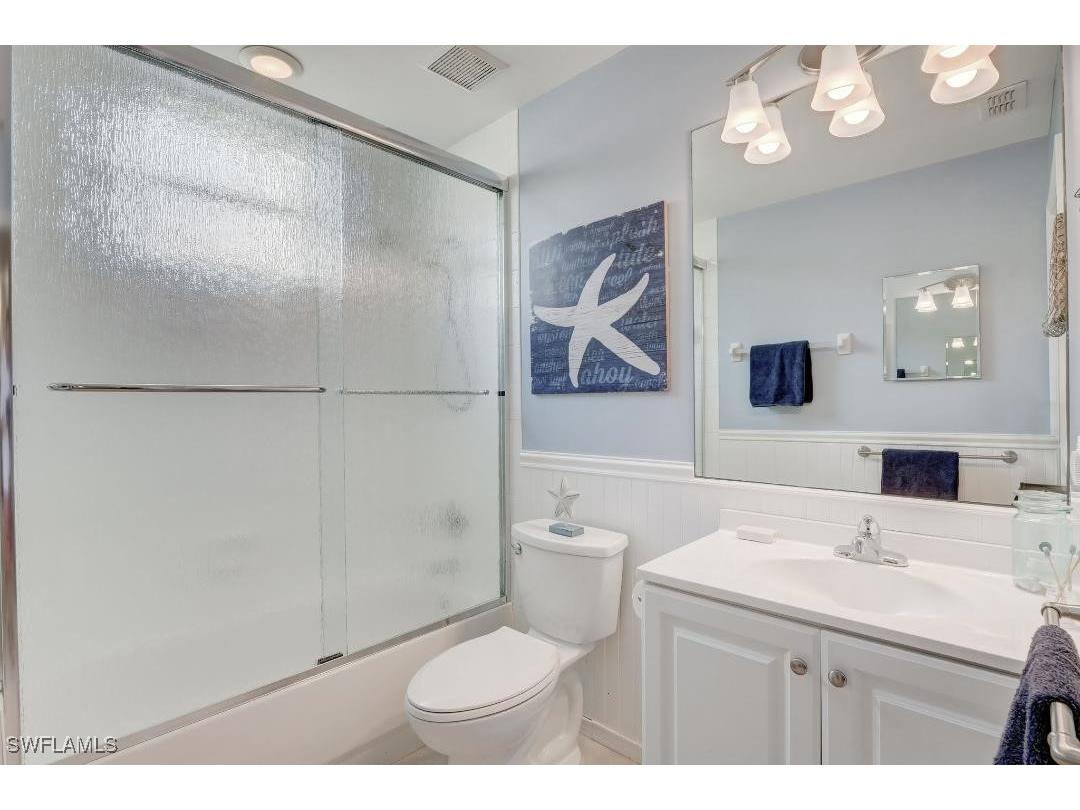 280 Robin Hood Circle #102 Naples FL 34104 225072883 image9