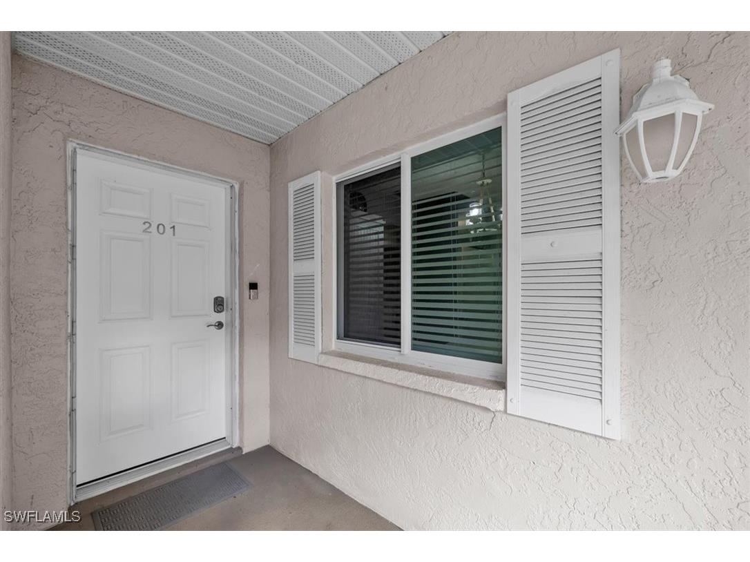 280 Timber Lake Circle #H201 Naples FL 34104 226001198 image27