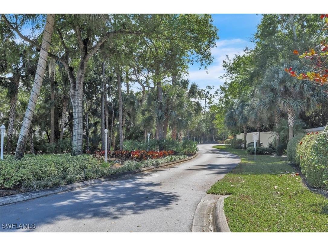 280 Timber Lake Circle #H201 Naples FL 34104 226001198 image29
