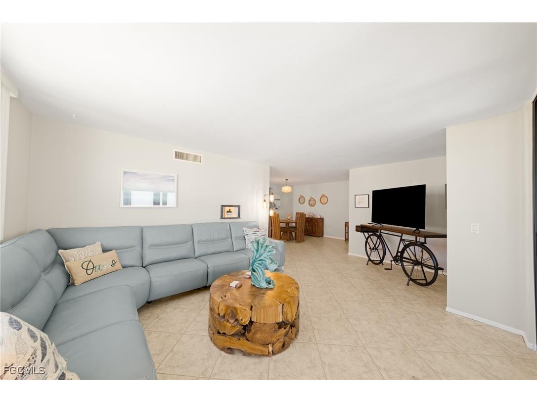 2800 Estero Boulevard #1006 Fort Myers Beach FL 33931 2025012329 image6