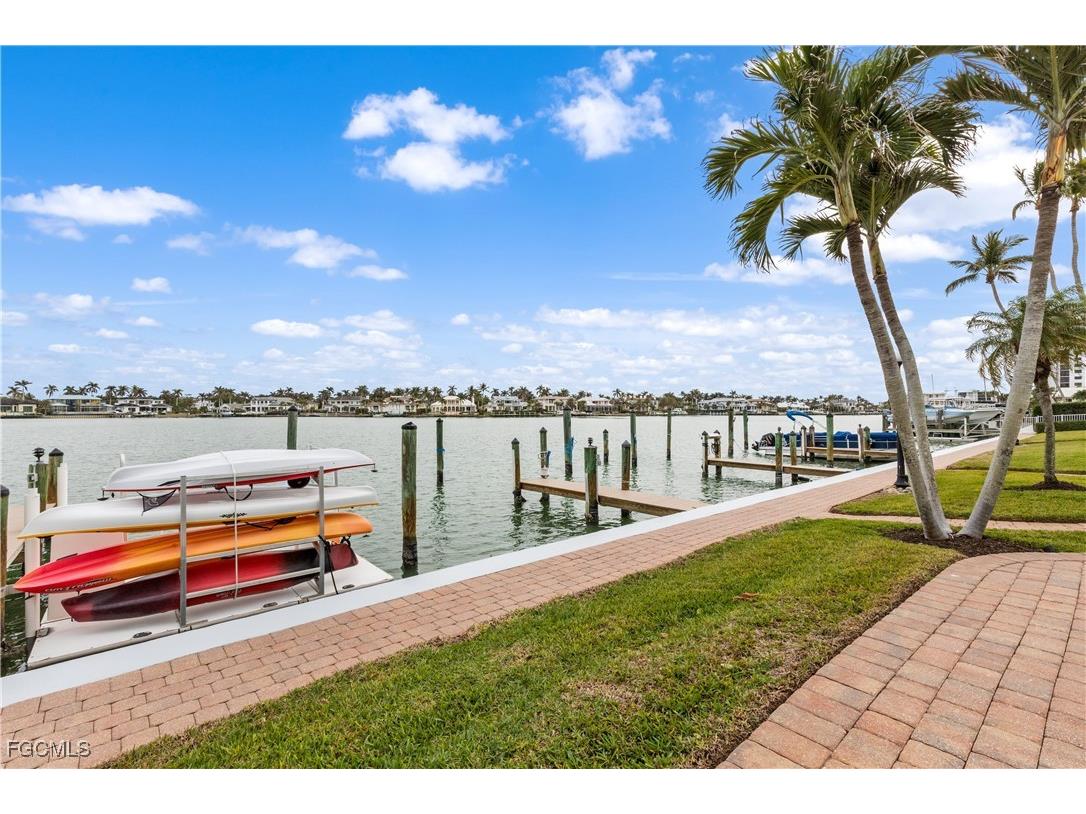 2800 Gulf Shore Boulevard N #100 Naples FL 34103 2026003224 image8